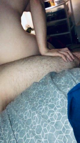 One of the first times I watched her. A friend hadn’t been laid in a long time. I watched as she rode him. And then he said he was gunna cum and nobody stoped he filled her up😮 : video clip