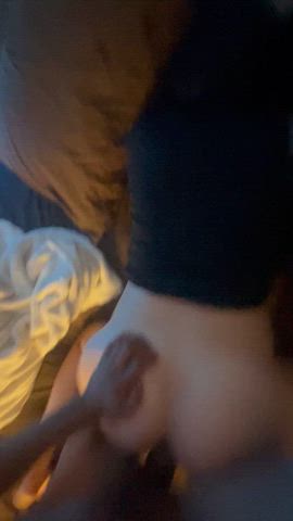 Taste my yummy cream baby : video clip