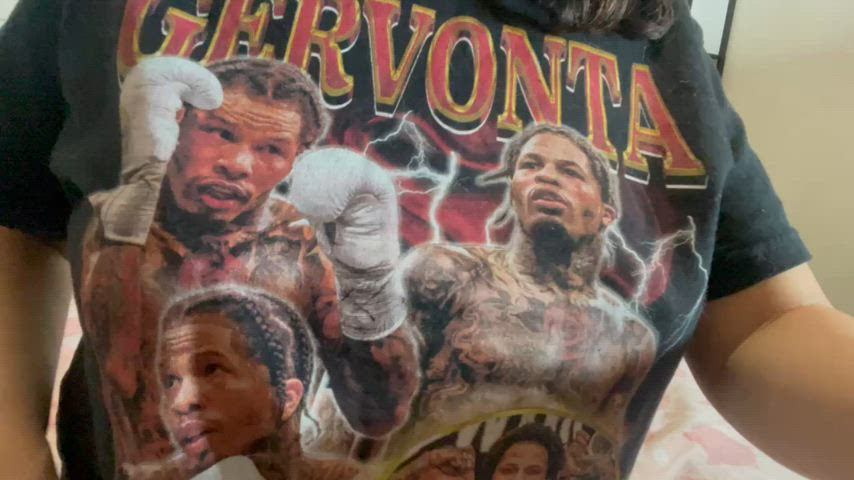 Wanna suck them ? : video clip