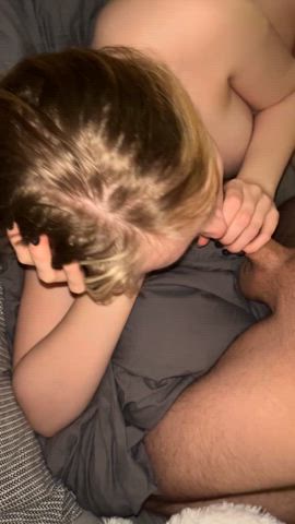 Lazy wet blowjob : video clip