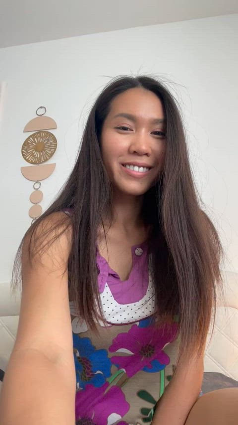 Goon for me in my pretty dress : video clip