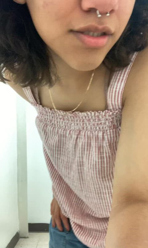 If my 2005 body is making you hard, let me know : video clip