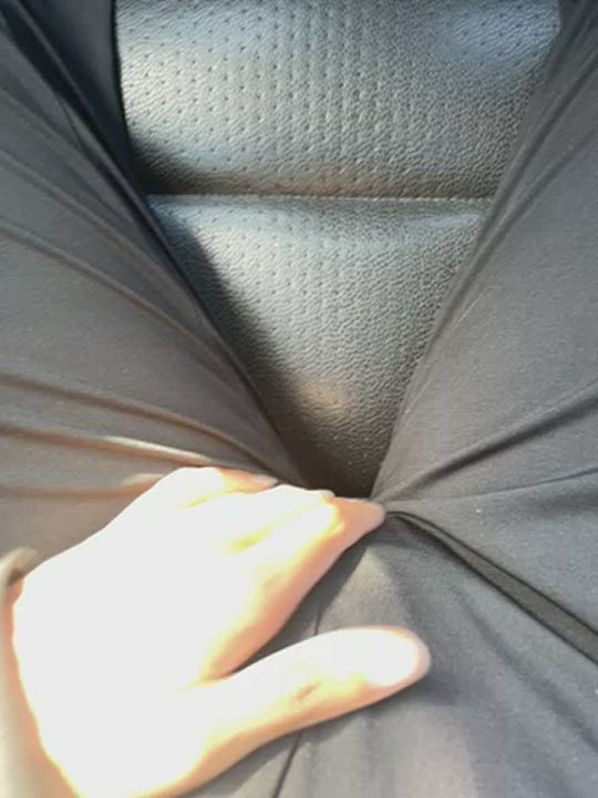 Gooning in the car : video clip