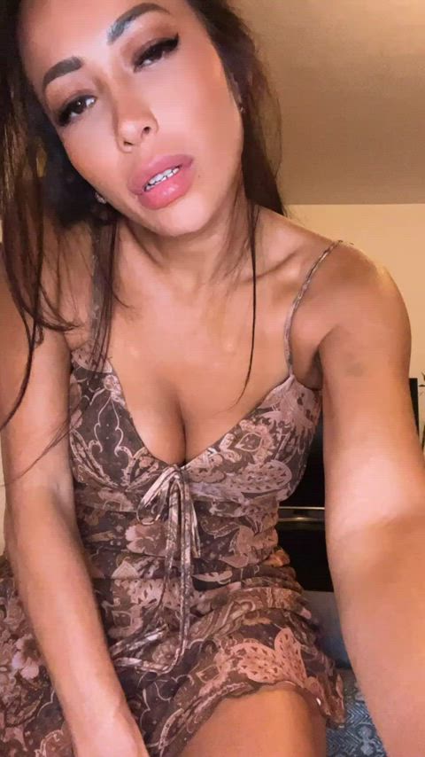 Jerk off to me today, you really deserve it : video clip