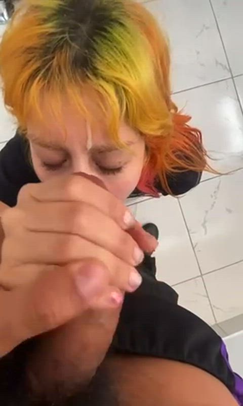 His cum taste like honey maple : video clip