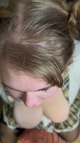 Please give me more cum daddy : video clip