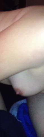 Not everyday you find a MILF with these skills : video clip