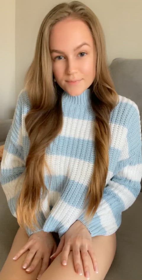 Does someone here loves sucking titties and making me moan so loud : video clip