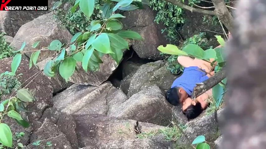 Public in mountain : video clip