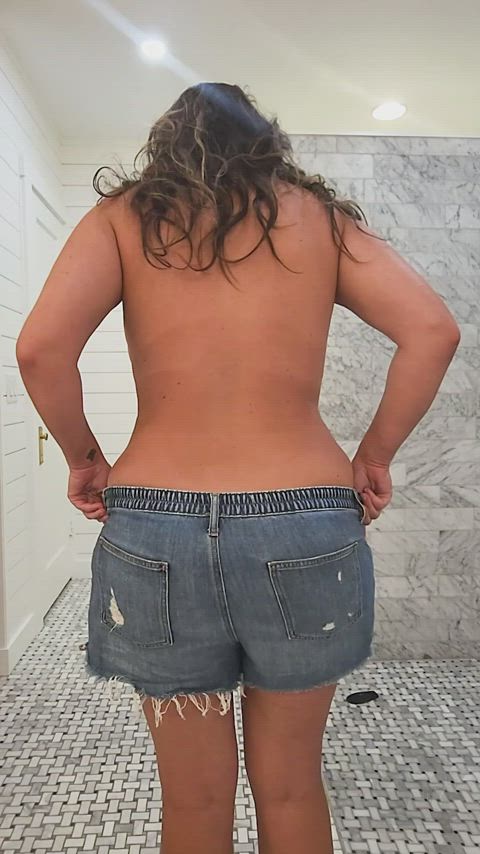 I want ALL of you to cum in my ass...fill me up! : video clip