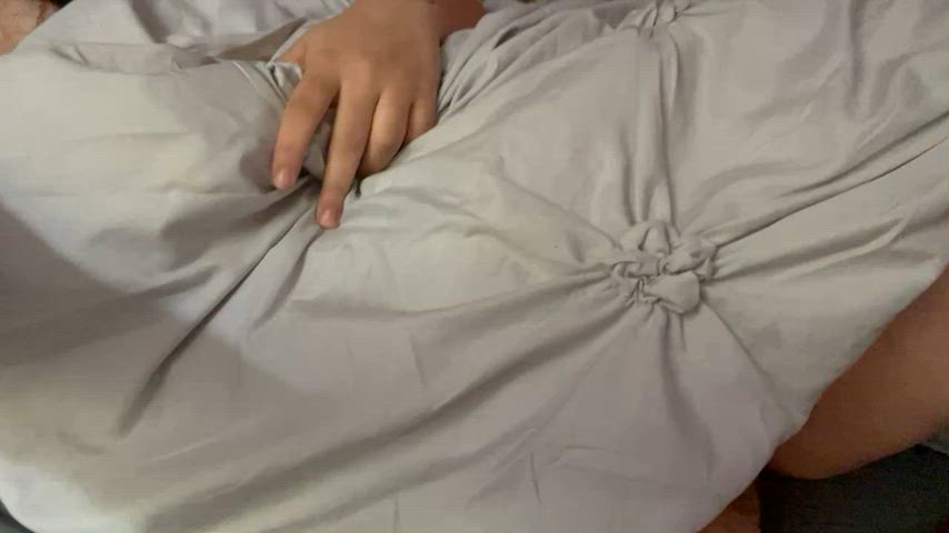 Sniff or lick? ;) : video clip