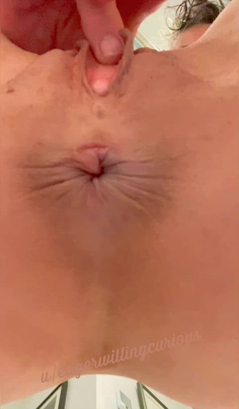 Suck on my spokes while I massage my clit … deal? : video clip