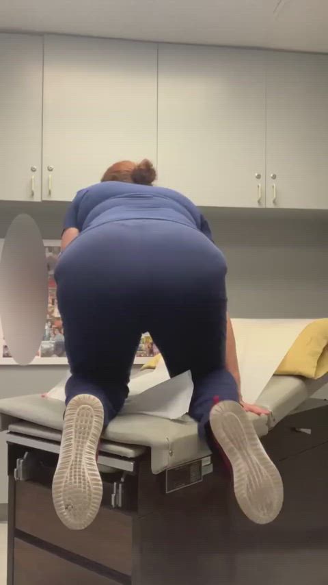 Pawg is waiting for you in the exam room : video clip