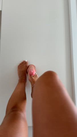 Watch Me. : video clip