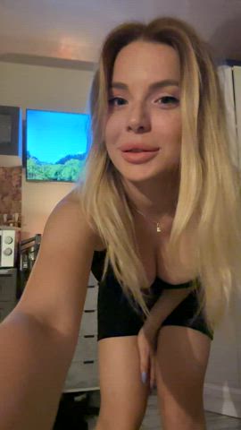 I have a magic butthole : video clip