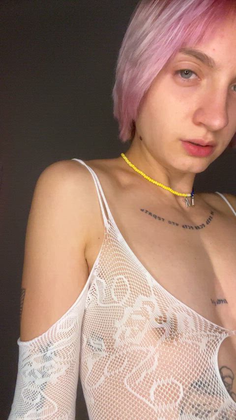 enjoy my tiny boobs : video clip