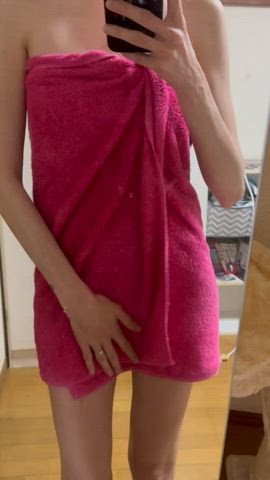 Do you prefer trimmed or full bush? : video clip