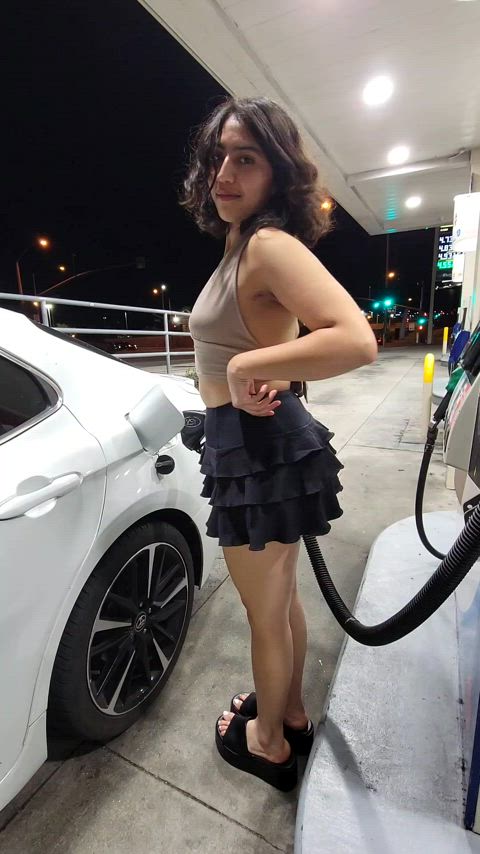 Need some help filling up : video clip