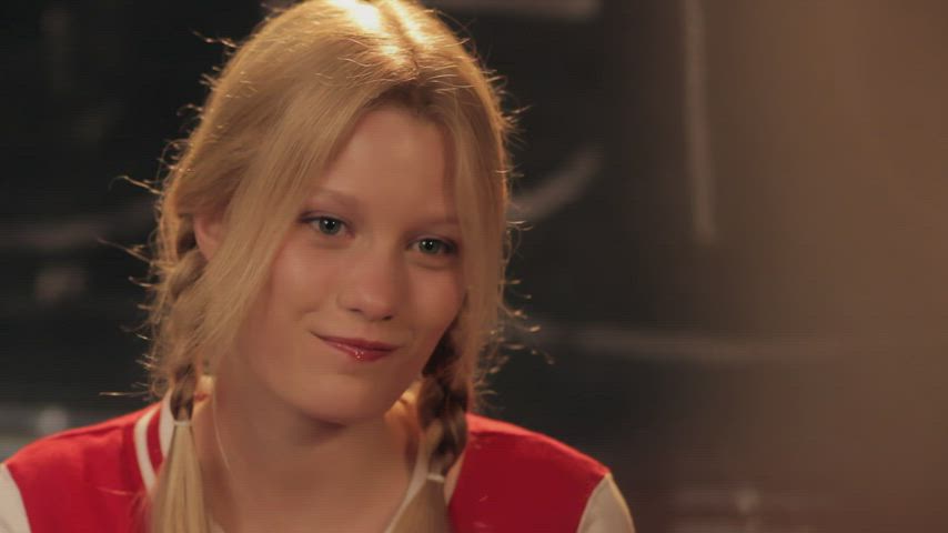 Ashley Hinshaw in ‘About Cherry’ : video clip