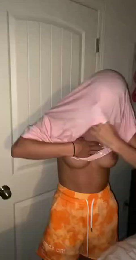 Gooning to those tits : video clip