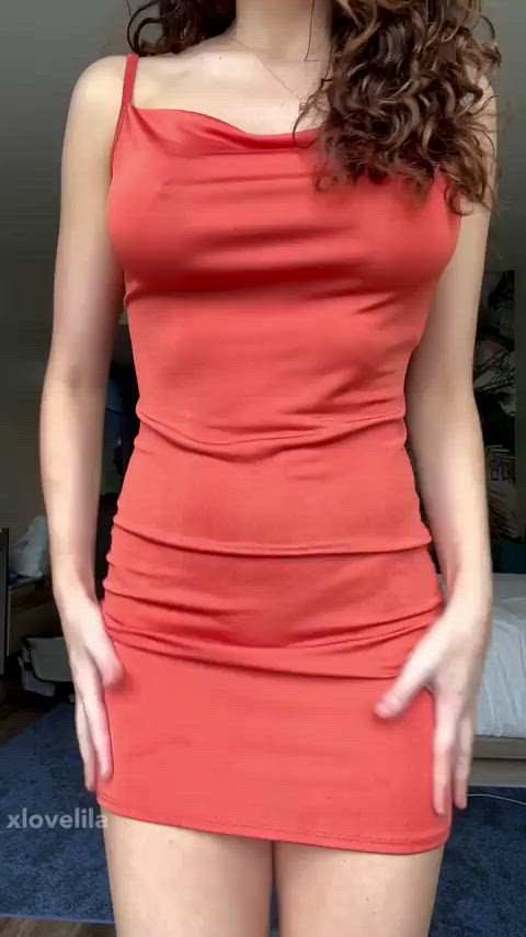 Could you choose between my tits and my ass under this dress? : video clip