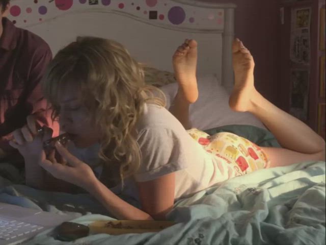 Brie larson : video clip