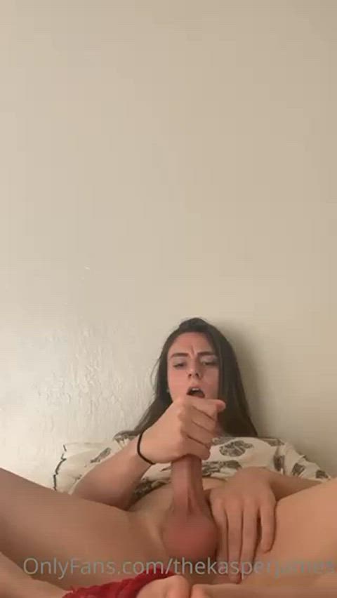 This girl has such big balls : video clip