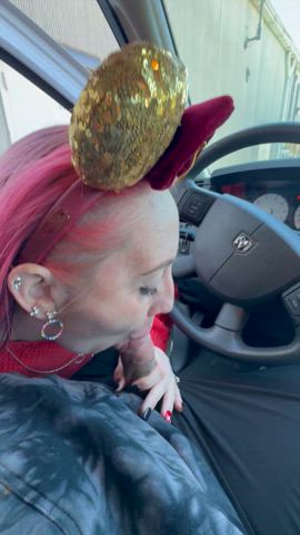 Halloween Treats!! 😈 : video clip