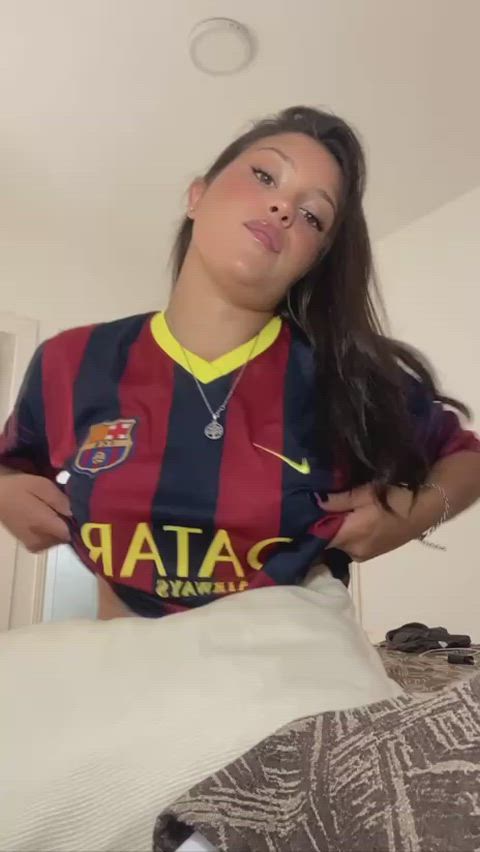 18F Anyone a fan of soccer : video clip