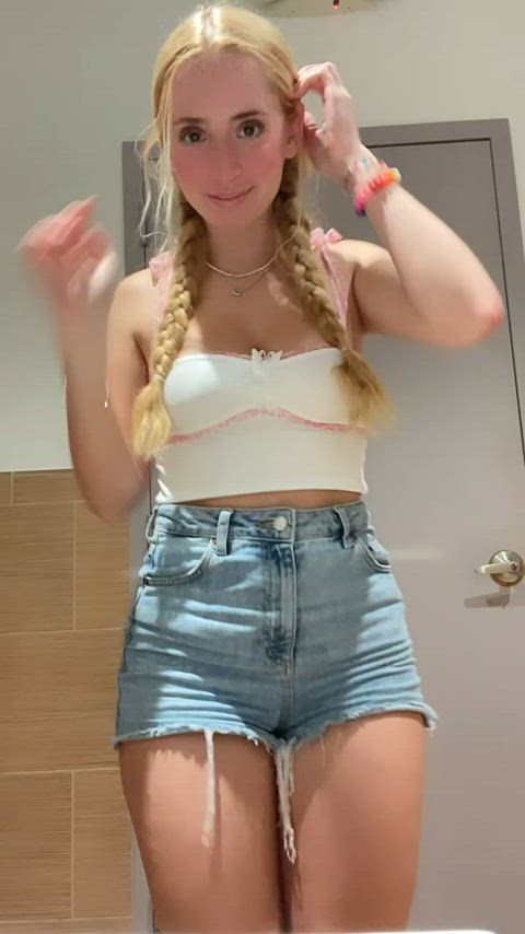 I want to be the reason you touch yourself today : video clip