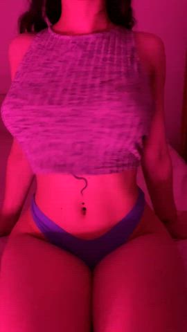 I want you to goon to my juicy boobs babe 💦 : video clip