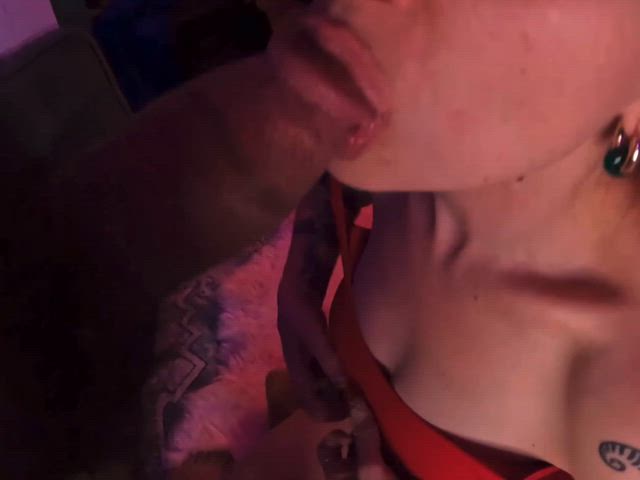 revealing my pierced nipples while I suck some dick 😋 : video clip