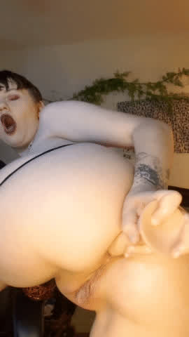 Feels so good slipping in : video clip