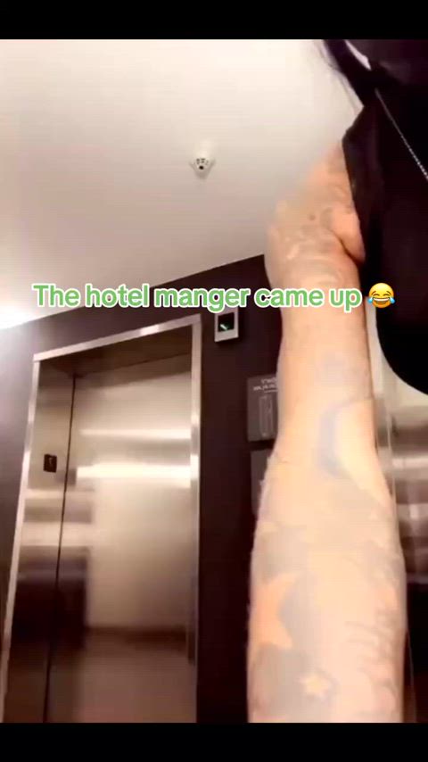 I played sweet an innocent when I got caught after I got him relaxed an warmed up I flipt the script.. surprise 👿🍆 slapping him with my big black dick would you like to see me stuff his ass next? : video clip