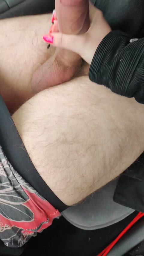 I'll give you a handjob anywhere you want! : video clip