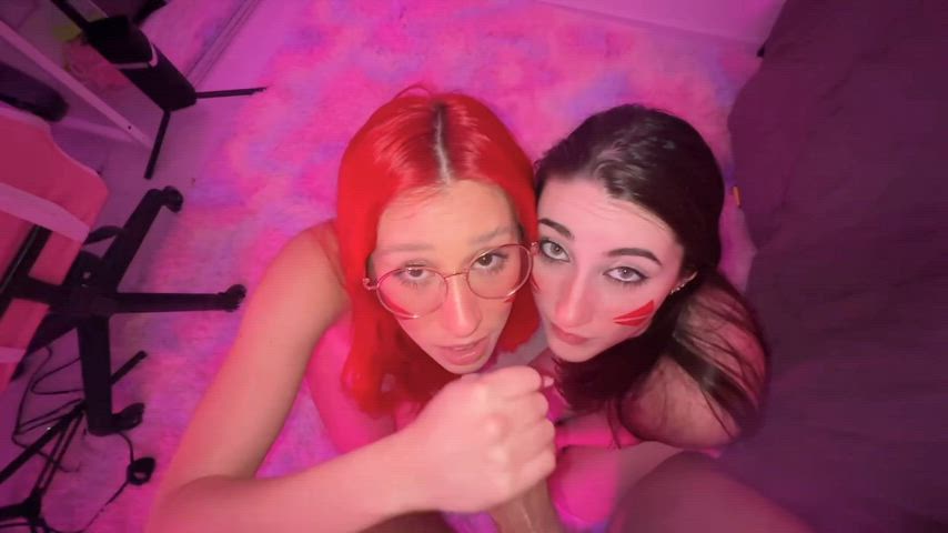 I'm a little selfish so I gave her some straight from my lips : video clip