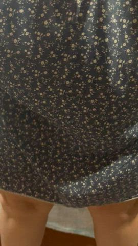 She needs some fresh air : video clip