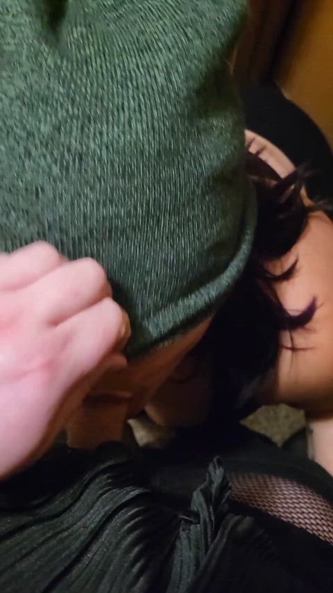 Pull my beanie down and fuck my mouth 😈 (bj) : video clip