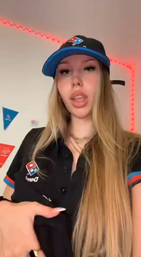 I think your dick would look very good between my 19yo tits : video clip