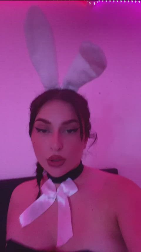 I have sucked alot of different cocks over the last couple weeks! : video clip