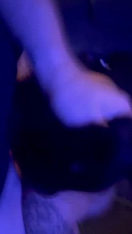I love when my face gets USED : video clip