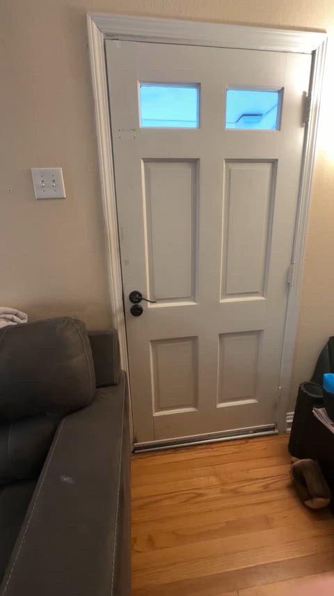 I pay my neighbors back in BJs : video clip