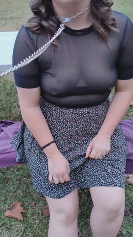 Exposing myself in a public park for you : video clip
