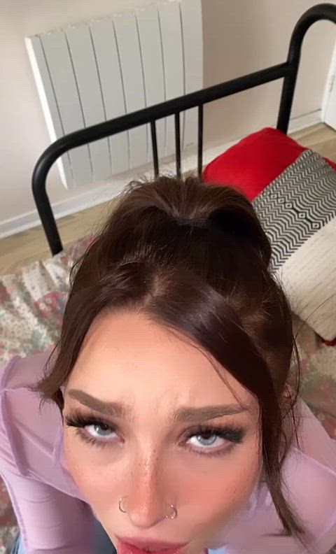 More of her : video clip