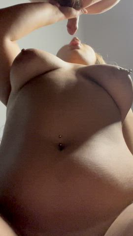 Love cheating on my bf : video clip