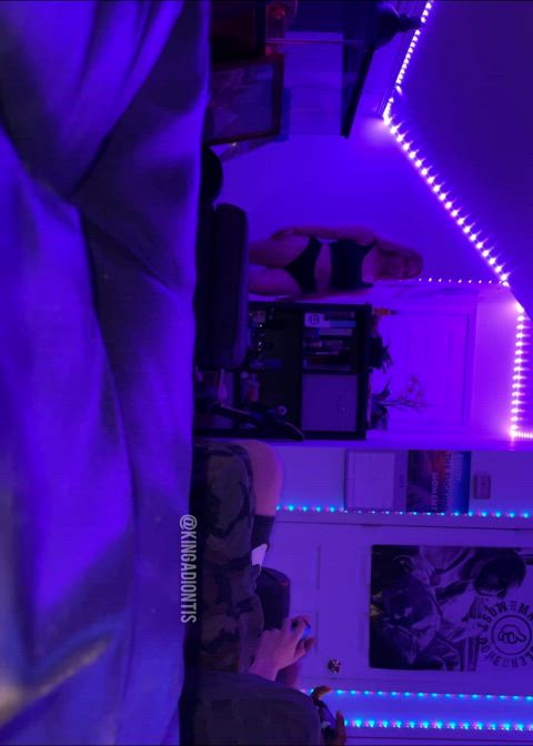 We’re just trying to play ufc : video clip