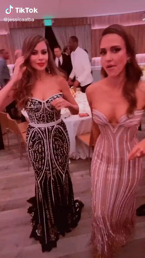 Sofia Vergara & Jessica Alba : video clip