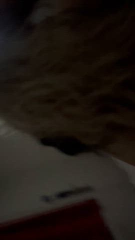 She sucks me with a passion : video clip