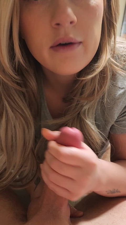 What if I licked the tip until you exploded : video clip