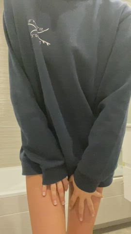 There's nothing like enjoying a warm shower after a long day : video clip